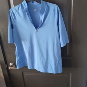 Tail Women's Sky Blue Short Sleeve Top